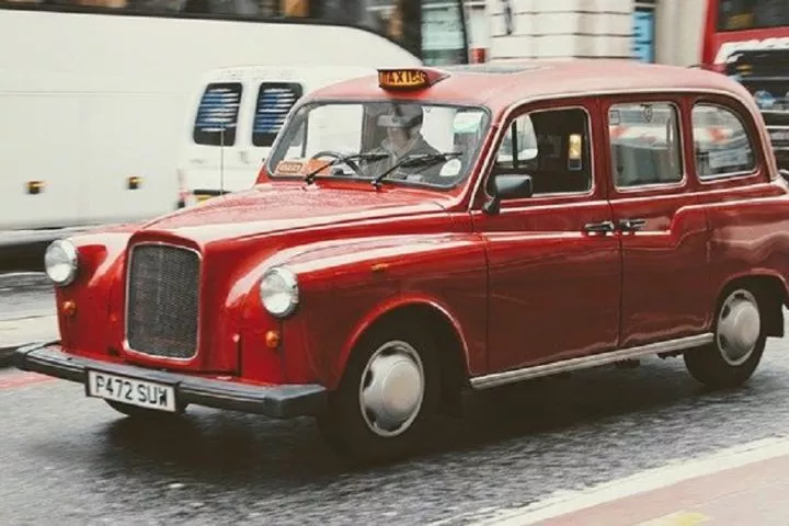 Les 27 membres de l'UE approuvent la fin des moteurs thermiques en 2035