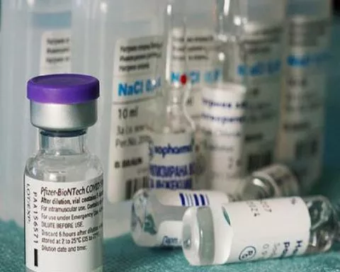 Il risque l'hémorragie à chaque fois qu'il se coupe Un habitant du Nord de la Métropole porte plainte contre Pfizer après avoir été victime d'effets secondaires