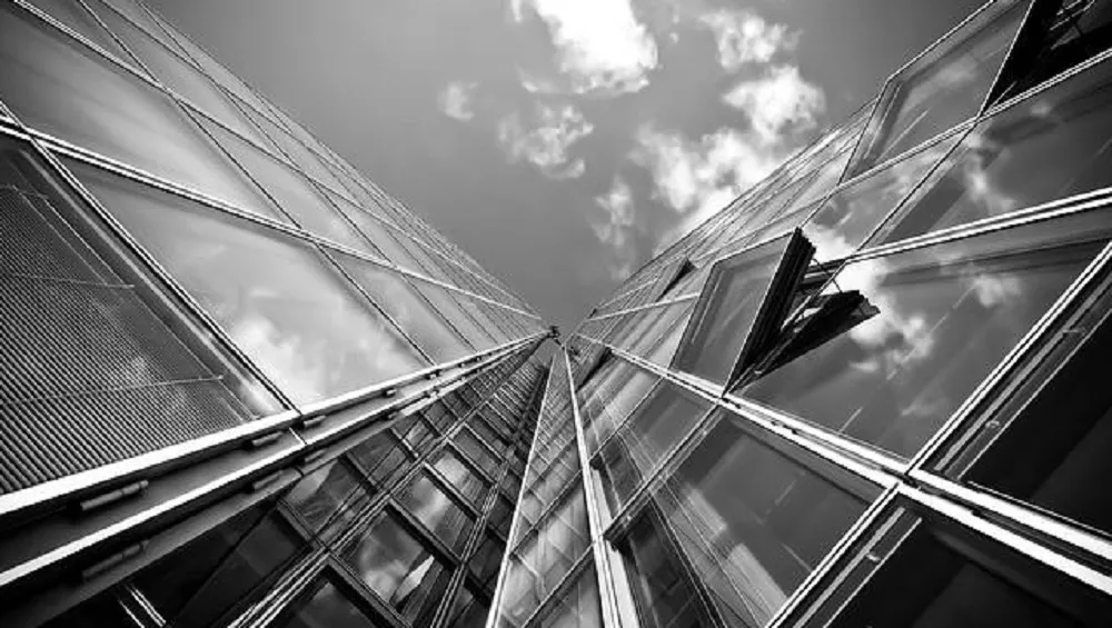 Nice une femme est décédée après avoir chuté depuis un immeuble