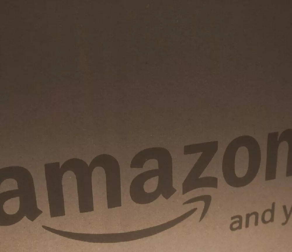 Amazon certains employés déplorent de ne pas avoir été payés depuis 50 jours