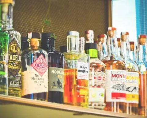 Le Japon lance une insolite campagne publicitaire pour inciter les jeunes à boire de l'alcool